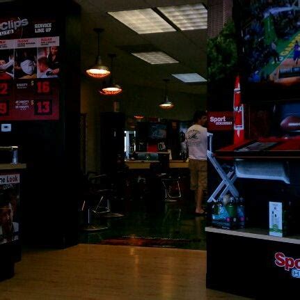 sports clips sugar land
